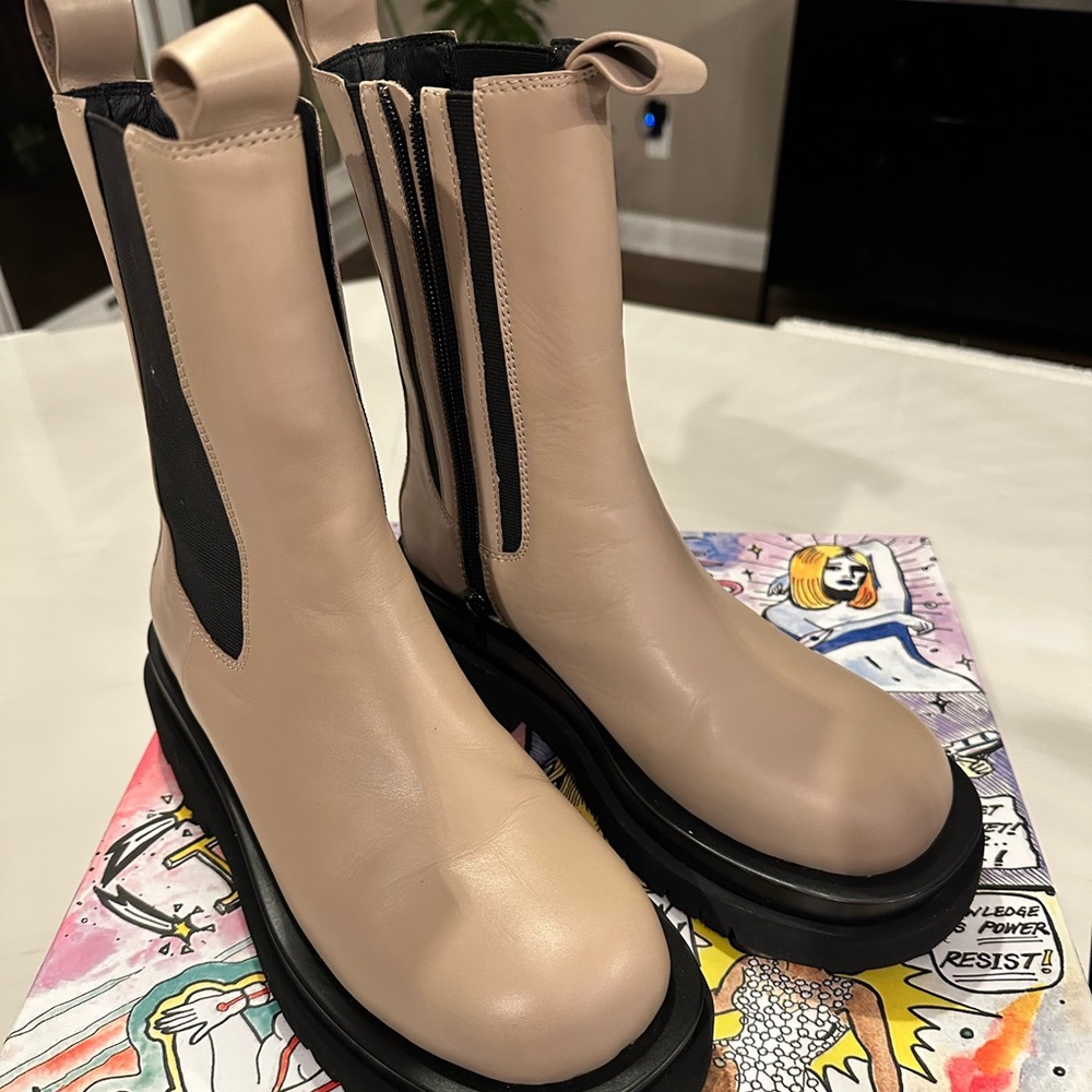 Jeffery Campbell Tanked Chelsea Boot in taupe